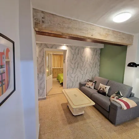 Apartament L'agathois-1 *